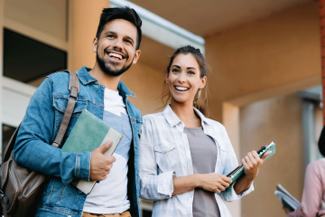 Encuesta revela que los estudiantes sin título universitario valoran la educación superior como una herramienta crucial para mejorar sus oportunidades laborales 3