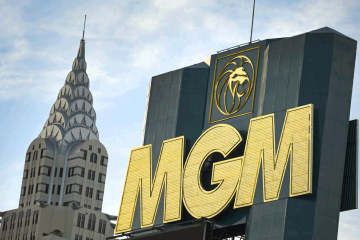 Corey Sanders to Retire as MGM Resorts COO After Over 30 Years of Leadership