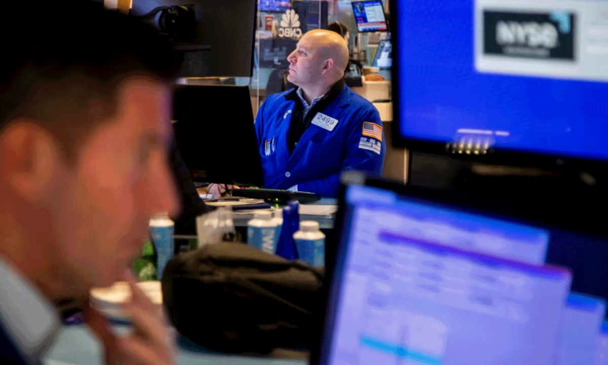 AI Bubble Fears Trigger Dows Decline and Test Investor Confidence