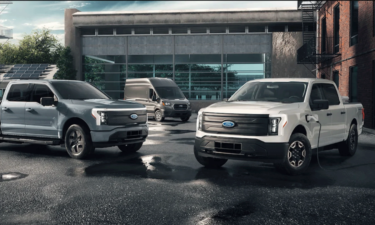 Ford Pro AI Highlights Global Trends in AI and Digital Skills for Fleet Management